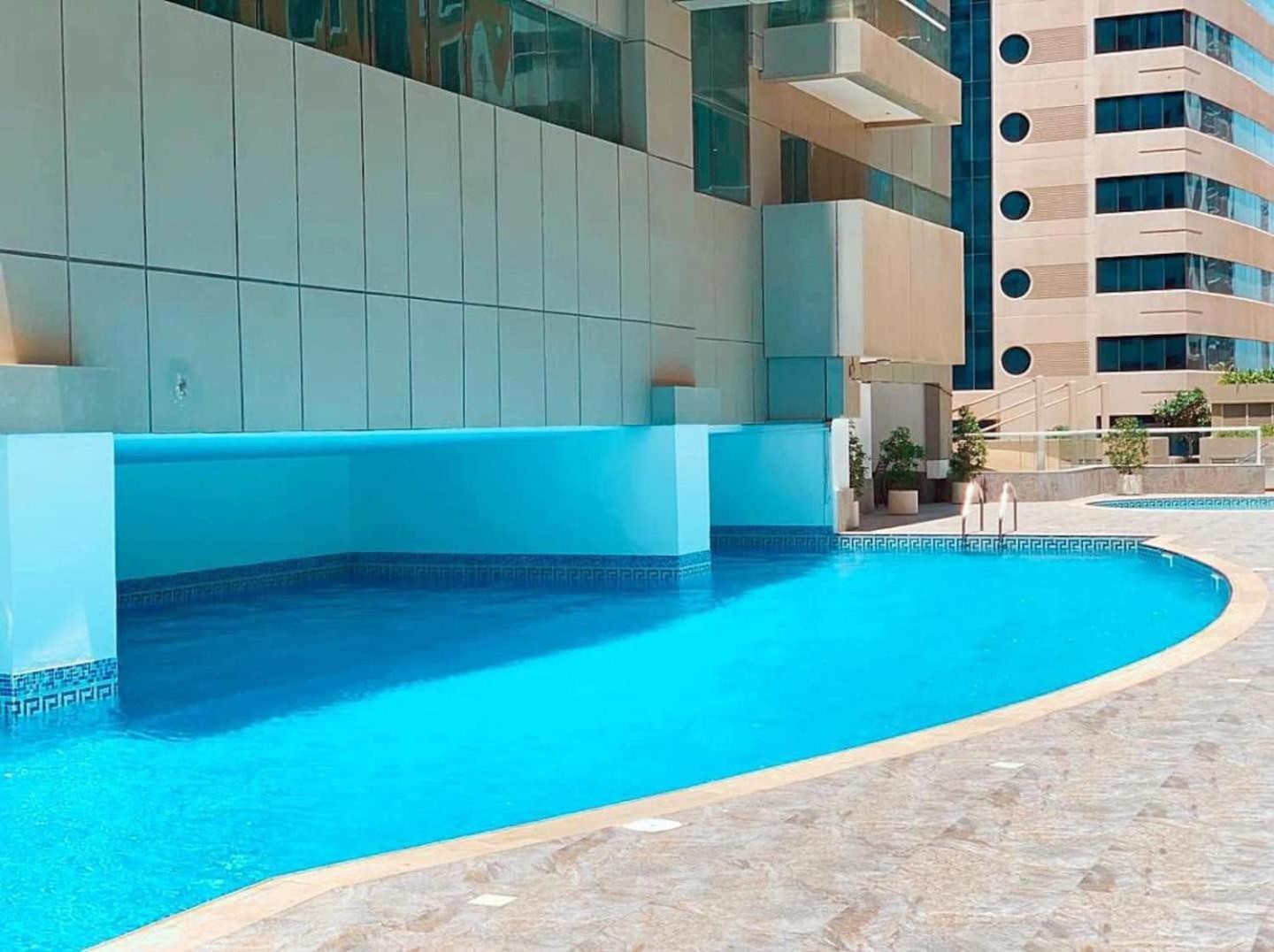 Charming Warm Suite With Amazing Views Of The City Dubai Exterior foto
